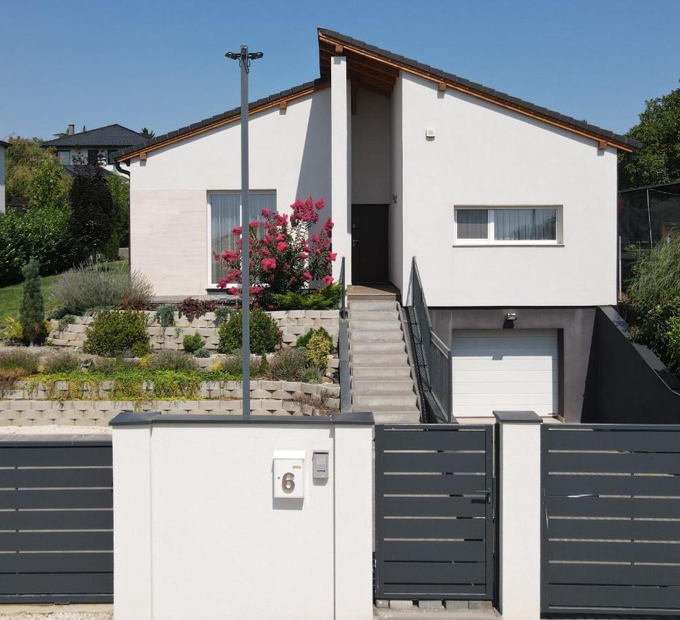 Appartamento White Column House Diosd Esterno foto